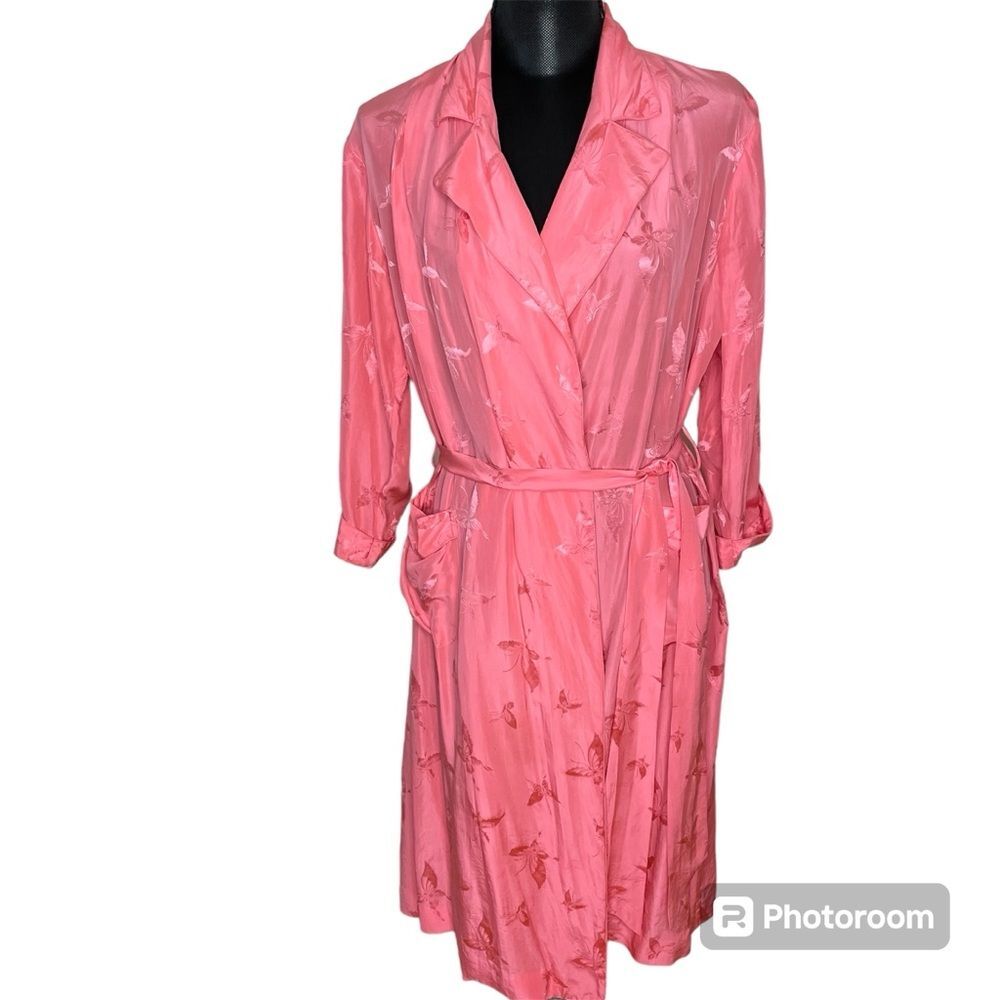 Vintage Dynasty Robe Silk Butterfly Pattern Belt Vtg Pink Size Small Medium